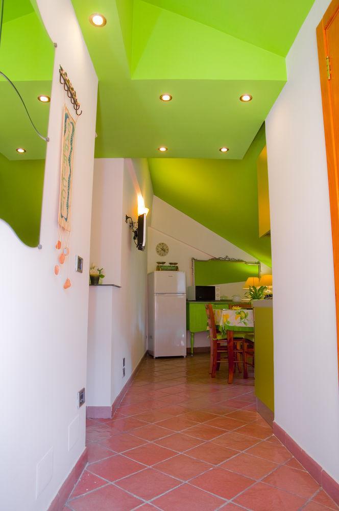 Tetto Fiorito Apartment Castellammare di Stabia Ngoại thất bức ảnh